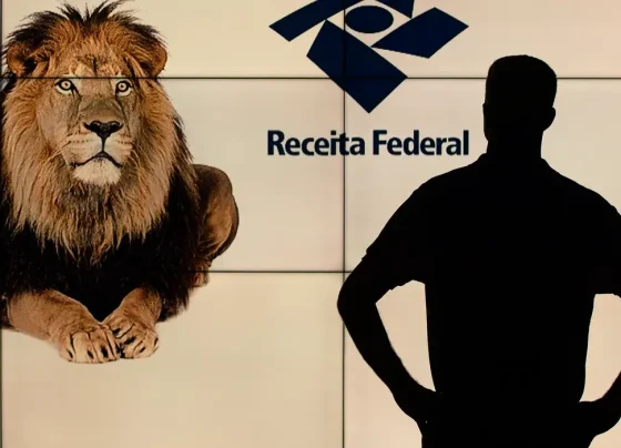 Brasília 17/03/2023 - Fotos para ilustrar matéria sobre imposto de renda, o prazo de entrega da declaração mudou. Começou às 9h desta quarta-feira (15) e vai até as 23h59min59s de 31 de maio. A mudança, segunda a Receita, foi necessária para que todos os contribuintes tenham acesso à declaração pré-preenchida, que é enviada duas semanas após a entrega dos informes de rendimentos pelos empregadores, pelos planos de saúde e pelas instituições financeiras. Foto: Joédson Alves/ Agência Brasil Por: Joédson Alves/Agência Brasil