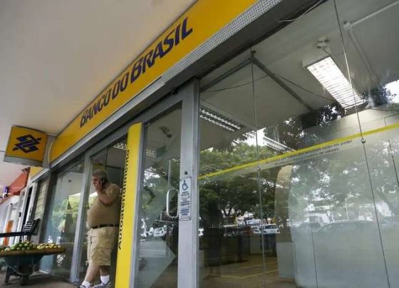 Banco do Brasil adapta seus 27 mil terminais de autoatendimento para pessoas com deficiência - Foto: Marcelo Camargo/ Agência Brasil