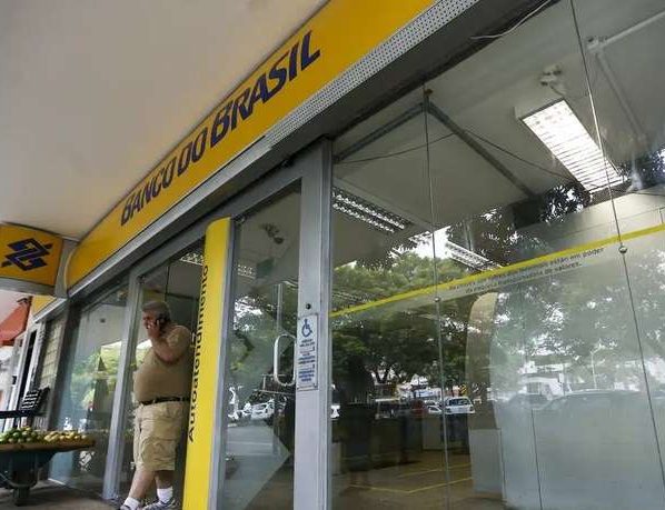 Banco do Brasil adapta seus 27 mil terminais de autoatendimento para pessoas com deficiência - Foto: Marcelo Camargo/ Agência Brasil