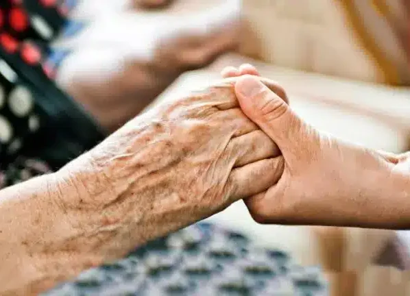 Mato Grosso dá um passo importante para proteger os direitos dos idosos com a criação da Rede Estadual