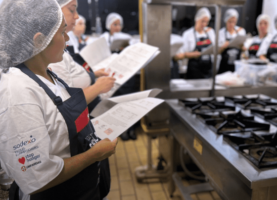 Com apoio do BNDES, projeto oferece formação gastronômica para pessoas em situação de vulnerabilidade social - Divulgação