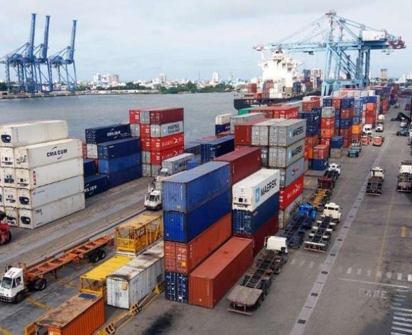 Governo Federal assume a gestão do Porto de Itajaí -