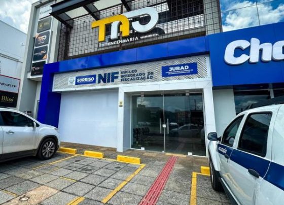 Prefeitura de Sorriso inicia limpeza de terrenos sujos e multará proprietários