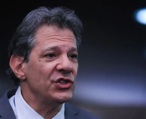 Haddad cobra cumprimento de acordo sobre MP alternativa ao IOF