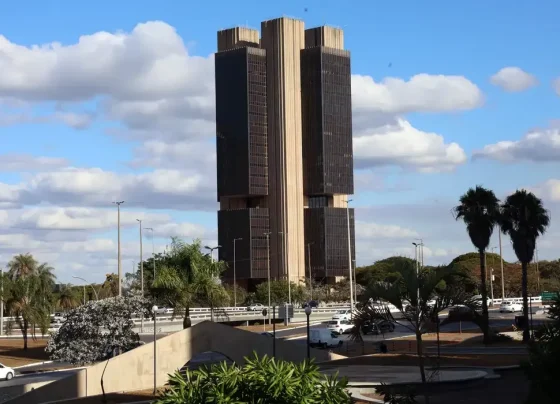 Inflação abaixo do teto da meta impulsiona expectativa para 2025