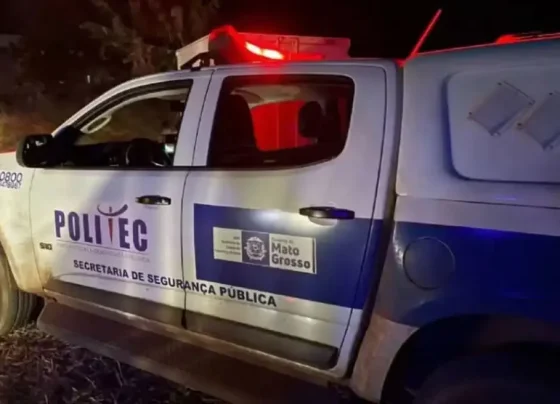 Viatura da politec estacionada à noite -Crédito: Politec
