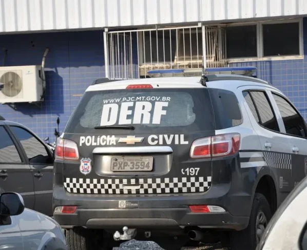 Viatura do setor da DERF da polícia civil