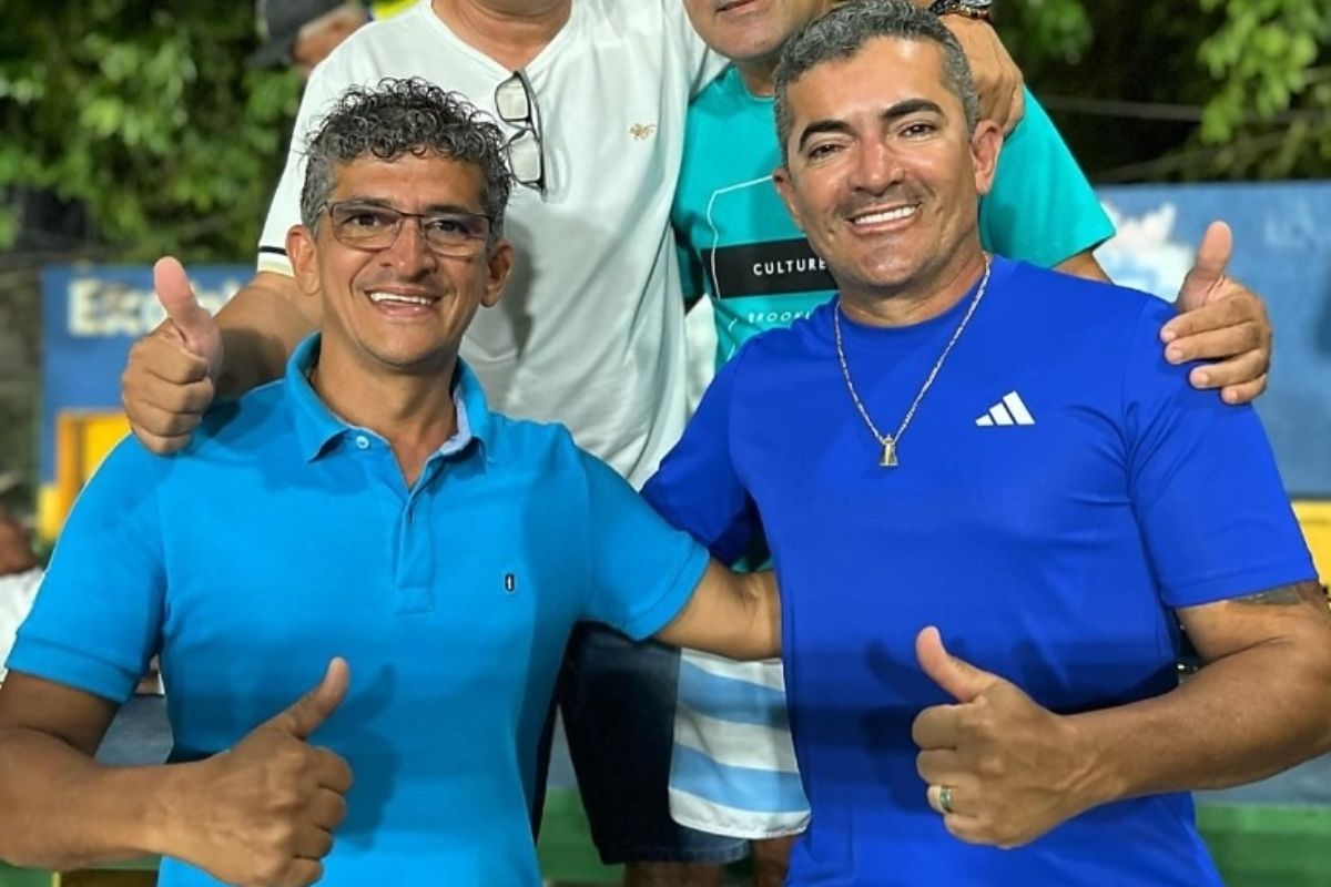politica de primeira