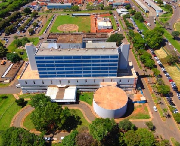 Hospital Regional de Mato Grosso do Sul (HRMS). (Foto: Bruno Rezende, Secom/MS)