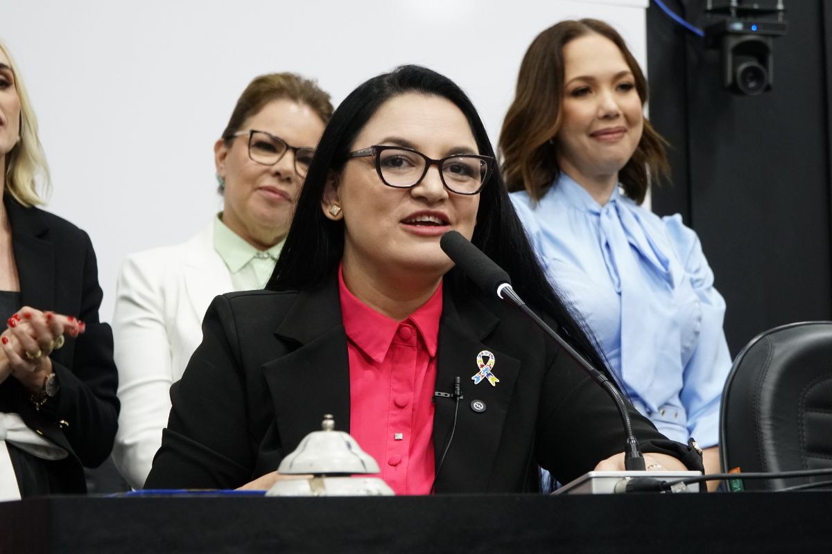 politica de primeira