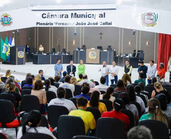 Câmara aprova reajuste de auxílio alimentação para servidores municipais e fim de licença prêmio em Lucas do Rio Verde