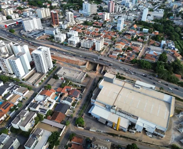 Novo viaduto da Avenida Miguel Sutil entra em fase decisiva