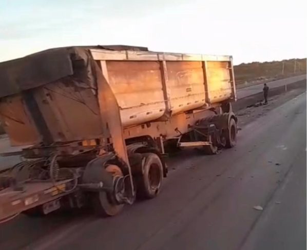 Acidente ocorreu nas primeiras horas da manhã desta quinta-feira (9), no km 710 da rodovia