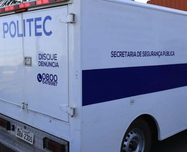 Caminhonete da Politec