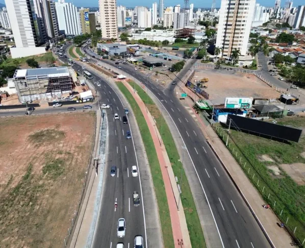 Obras do BRT em Cuiabá avançam com asfaltamento e calçadas