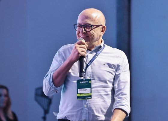 ”MT é o Brasil que deu certo”, diz Pivetta em feira do agronegócio