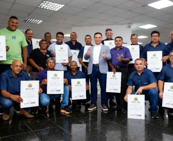 Homenagem a trabalhadores do transporte coletivo