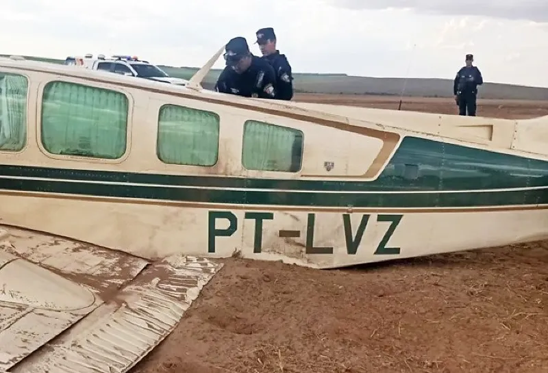 Abandono de avião
