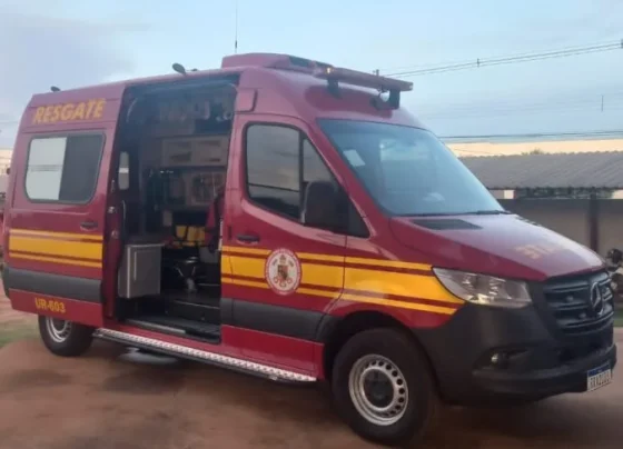Ambulância do corpo de bombeiros