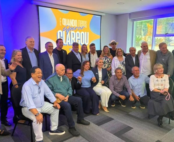 politica de primeira