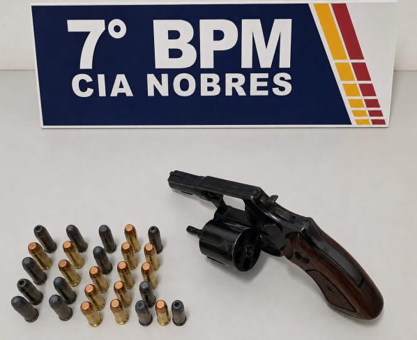 Homem é preso com revólver e 27 munições durante abordagem em conveniência de Nobres