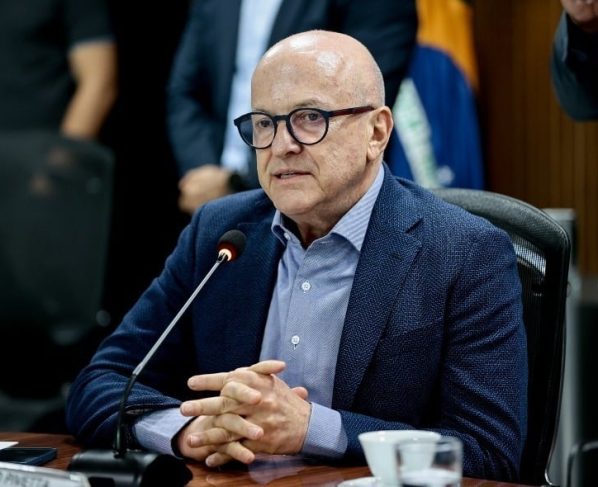 O governador Otaviano Pivetta, que dá largada em disputa por reeleição
