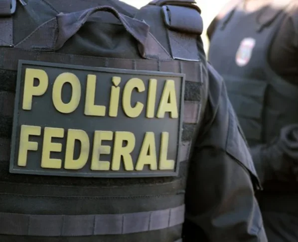 Agentes da polícia federal