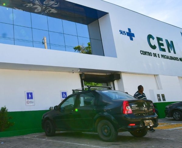 Centro de Especialidades Medicas foto davi valle
