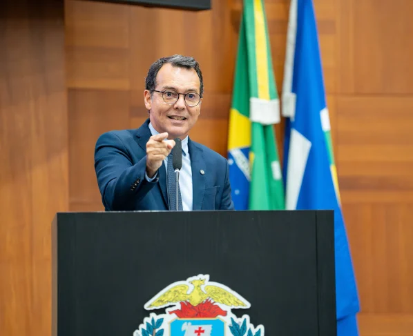 Emenda de Lúdio garante R$ 1,5 bilhão para moradias