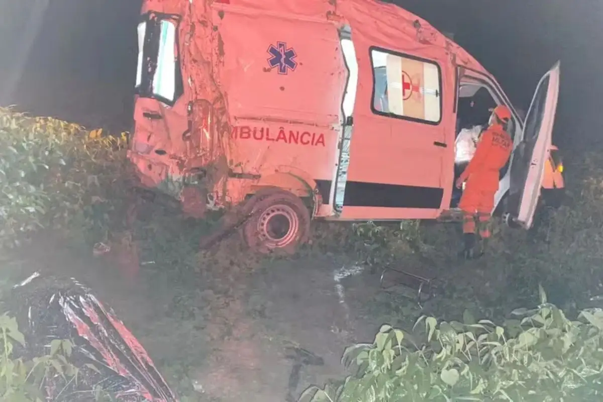 Justiça mantém demissão de motorista após acidente com ambulância. - Foto: Reprodução