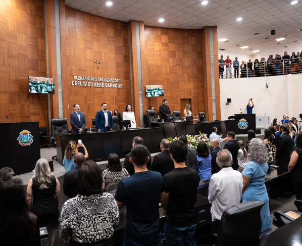 Servidor de Destaque homenageia 36 profissionais da ALMT