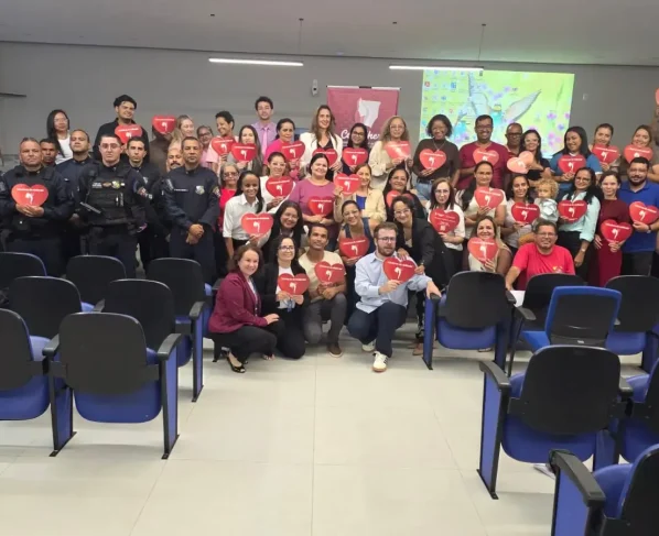 Cemulher capacita rede de proteção à mulher em São Félix
