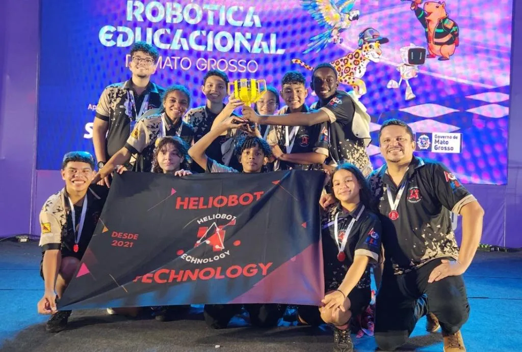 Com robôs de Lego e controle de Xbox, Heliobot Technology demonstra resultados de política pública de tecnologia educacional em Mato Grosso