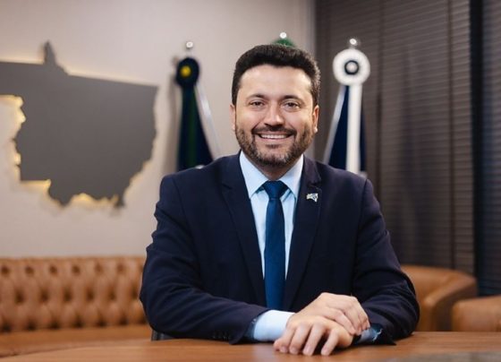 politica de primeira