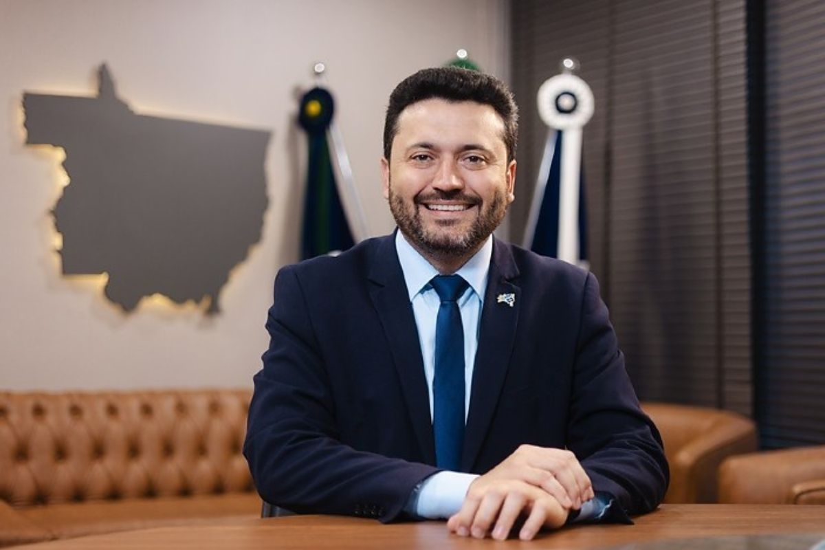 politica de primeira