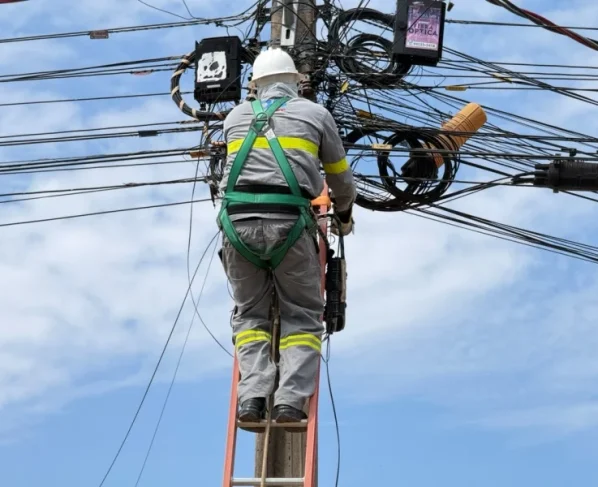 Fiação solta