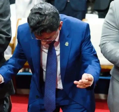 Pastor Océlio Nauar na cerimônia de posse - @Reprodução