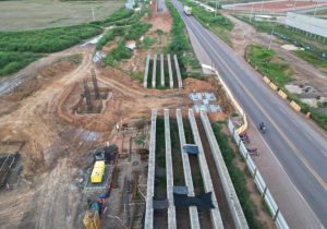 Tráfego na BR-163 terá “Pare e Siga” em Sinop neste sábado para obras de viaduto